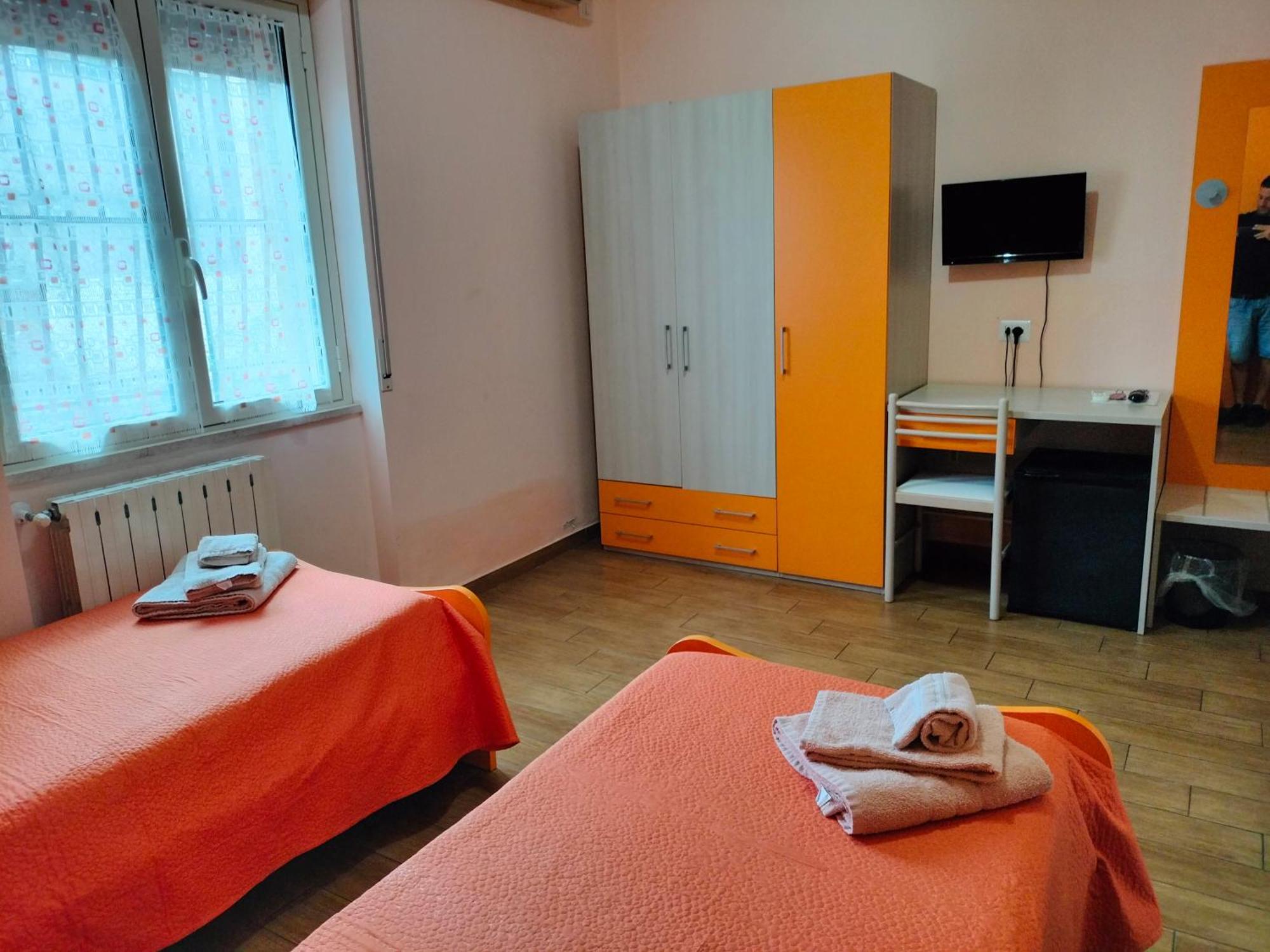 B&B Max Messina Exteriör bild